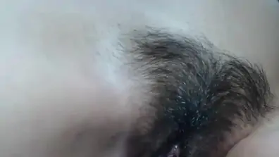 Amkilli kesmeli hairypusy